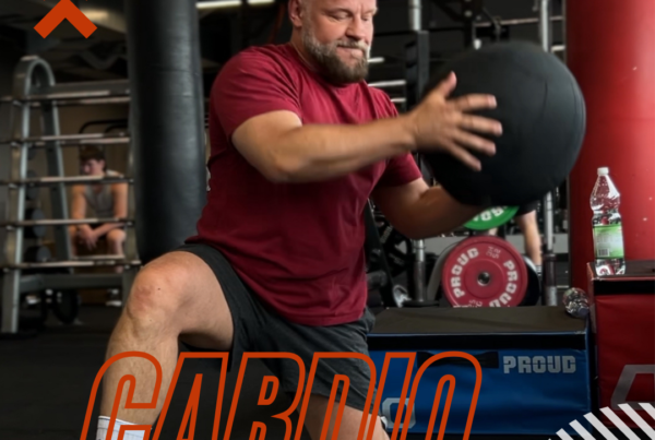 przykład treningu cardio- rzuty piłką